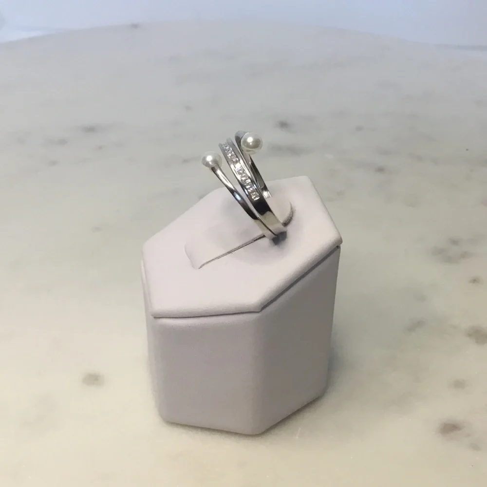 Sterling Silver Cz & Simulated Pearl Ring - Picture 10 of 15